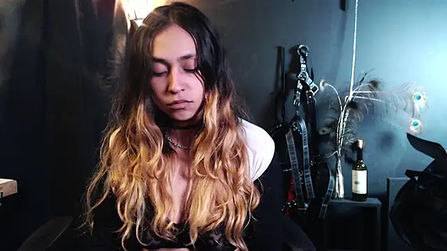 saba the courtesan online show from 10.03.25