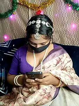 Snapshot of Deshi_Chori chatting on 01.14.25 Deshi Chori online show from 01.14.25