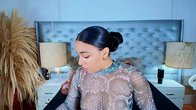 EileenBenzon online show from 02.24.25