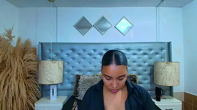 EileenBenzon online show from 11.18.25