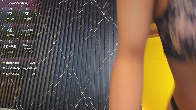 Snapshot of Lil_eva2 chatting on 03.08.25 Lil eva2 online show from 03.08.25