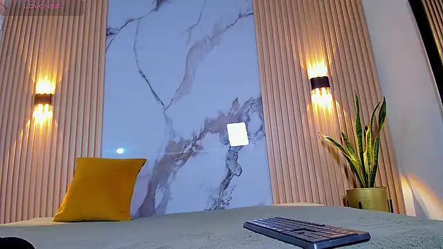 Lil eva2 online show from 10.25.25