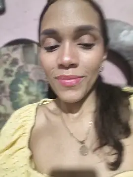 Snapshot of Cositarica_69 chatting on 05.23.26 Cositarica 69 online show from 05.23.26