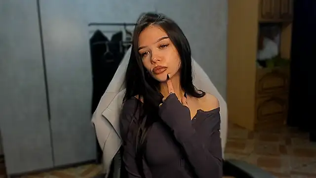 SweetyDeviliya online show from 05.15.26