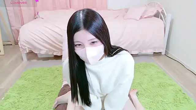 Snapshot of MARIAo0 chatting on 12.21.24 MARIAo0 online show from 12.21.24