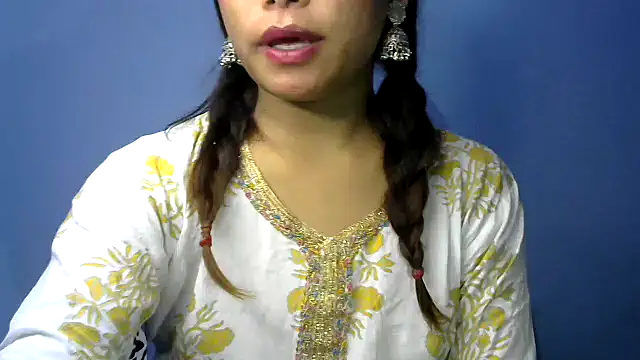 Snapshot of sanjana-77 chatting on 01.15.25 sanjana-77 online show from 01.15.25
