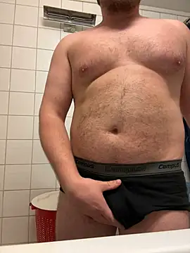 Snapshot of Johny69xo chatting on 03.16.25 Johny69xo online show from 03.16.25