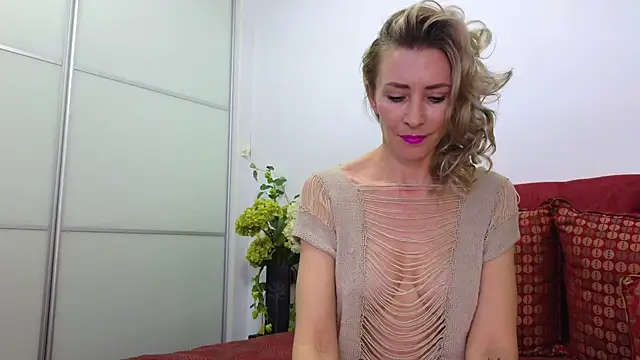  Maddalena  online show from 04.09.26