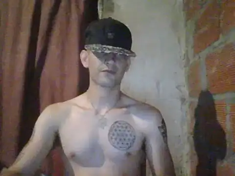 Snapshot of elsaiya chatting on 02.16.25 elsaiya online show from 02.16.25