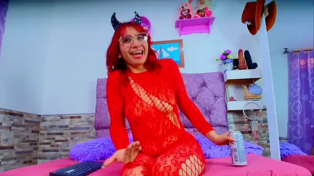 Melannytaylor online show from 10.15.25