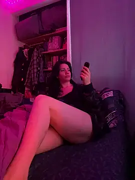 Snapshot of Nina-Chick777 chatting on 06.27.26 Nina-Chick777 online show from 06.27.26