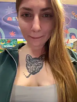 Sunny   Bunny online show from 05.17.26
