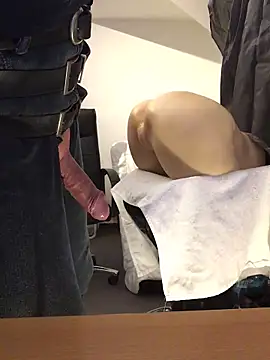 Snapshot of Inseminator69 chatting on 03.10.25 Inseminator69 online show from 03.10.25