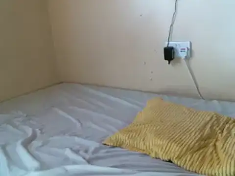 Snapshot of HOT-SHANNIL chatting on 12.02.24 HOT-SHANNIL online show from 12.02.24