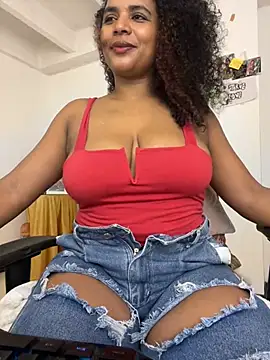 Snapshot of Michel_Jones chatting on 01.12.25 Michel Jones online show from 01.12.25