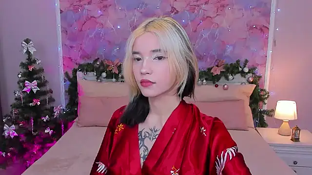 as1an girlfriend online show from 12.31.24