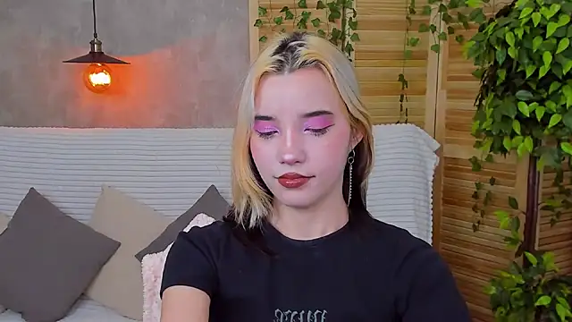 as1an girlfriend online show from 01.27.25