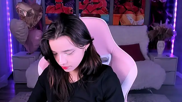 as1an girlfriend online show from 04.04.26