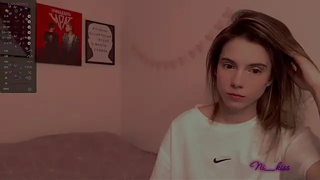 Snapshot of _ni_kiss chatting on 02.20.25 ni kiss online show from 02.20.25