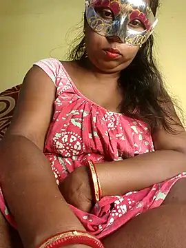 Snapshot of tinabhabhi chatting on 04.27.26 tinabhabhi online show from 04.27.26
