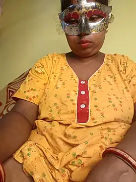 Snapshot of tinabhabhi chatting on 04.30.26 tinabhabhi online show from 04.30.26