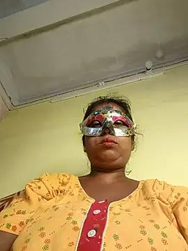 Snapshot of tinabhabhi chatting on 06.01.26 tinabhabhi online show from 06.01.26