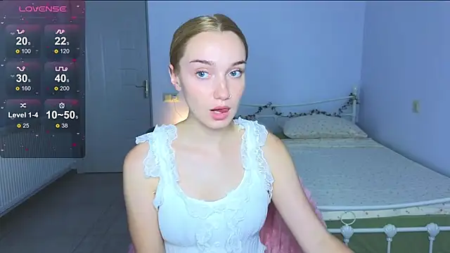 Wild Sophie  online show from 10.05.25