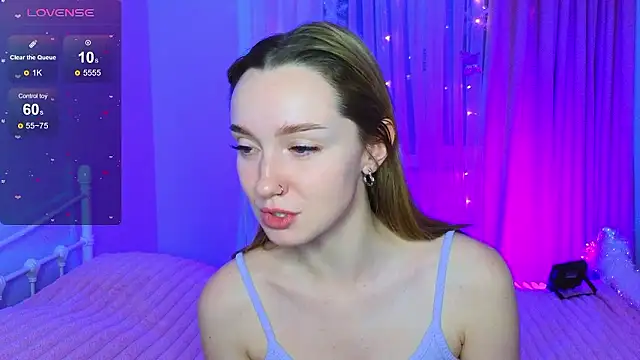 Wild Sophie  online show from 01.08.26