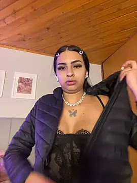 Hilary pinkk online show from 05.07.26