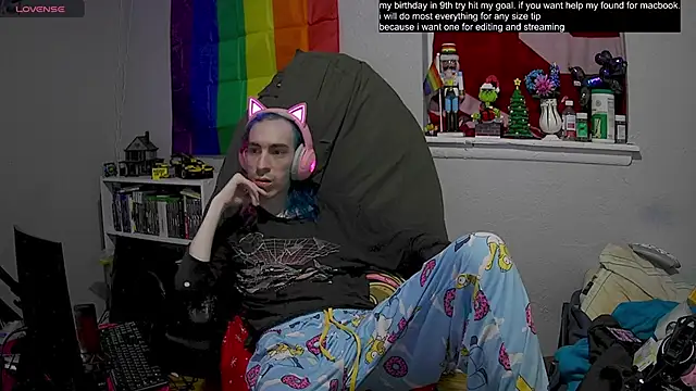 tallnerdyguy online show from 02.15.25