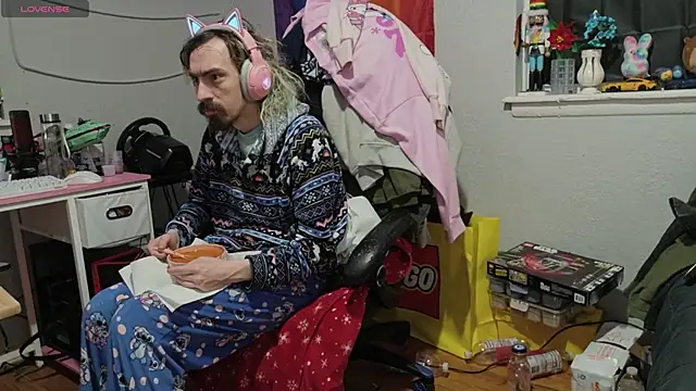 tallnerdyguy online show from 02.23.26