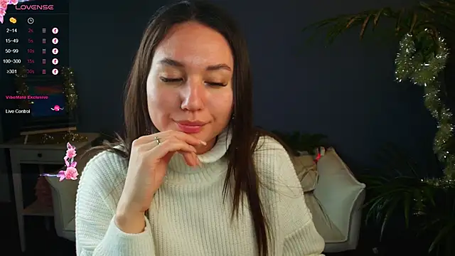 Snapshot of margeriTirell chatting on 12.14.24 margeriTirell online show from 12.14.24