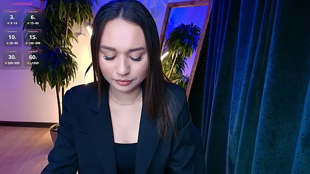 margeriTirell online show from 04.17.26