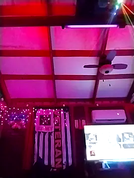 Snapshot of ivylee31 chatting on 03.01.25 ivylee31 online show from 03.01.25