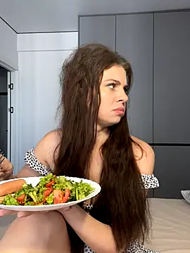 CurlyLara online show from 09.28.25