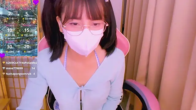 Snapshot of desiregirl69 chatting on 01.16.26 desiregirl69 online show from 01.16.26