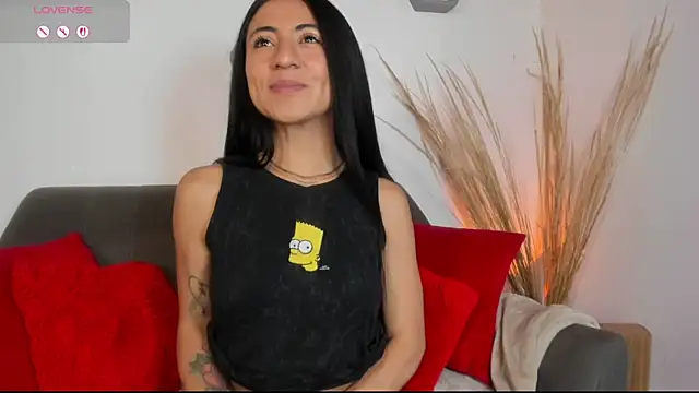 Snapshot of Gisell_s chatting on 04.04.26 Gisell s online show from 04.04.26