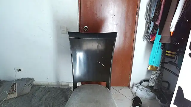 Snapshot of Party_trans chatting on 12.07.24 Party trans online show from 12.07.24