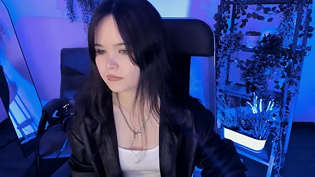 Elainebeness online show from 05.22.26