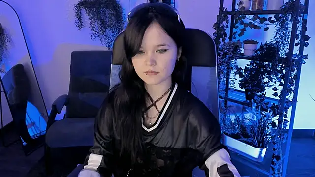 Elainebeness online show from 05.24.26