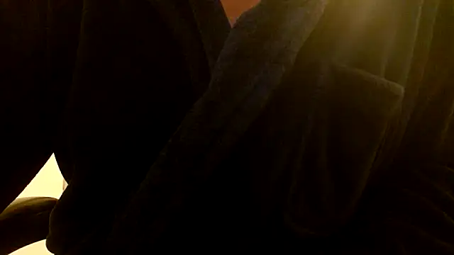 Snapshot of GirthBullger4You chatting on 10.10.25 GirthBullger4You online show from 10.10.25