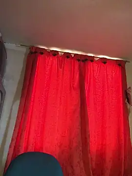 Miss oliviaa online show from 10.16.25