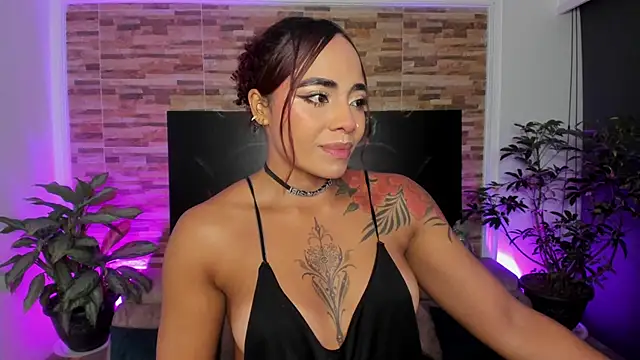 emilyfitness online show from 06.10.26