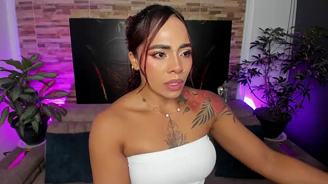 emilyfitness online show from 06.11.26