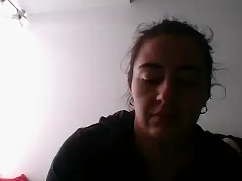  karlie kloss  online show from 12.10.24