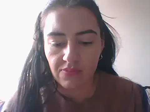  karlie kloss  online show from 01.19.25