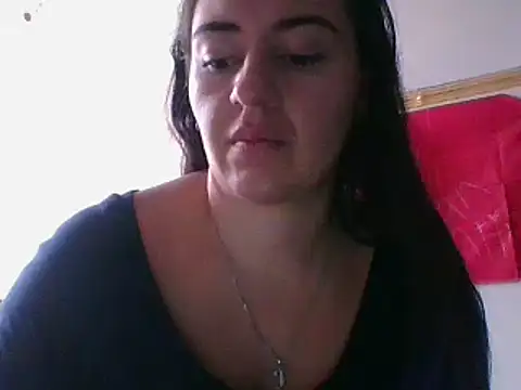  karlie kloss  online show from 02.26.25