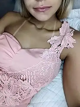 Snapshot of fofinhaa12 chatting on 02.05.25 fofinhaa12 online show from 02.05.25