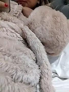 Snapshot of fofinhaa12 chatting on 10.01.25 fofinhaa12 online show from 10.01.25