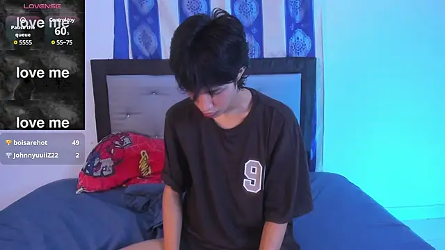 Snapshot of Johhan__Lee chatting on 12.15.24 Johhan Lee online show from 12.15.24